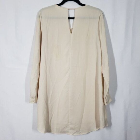 Astr The Label Crochet Lace Front Long Sleeve Shift Dress Cream Key Hole Back Md - Picture 7 of 13
